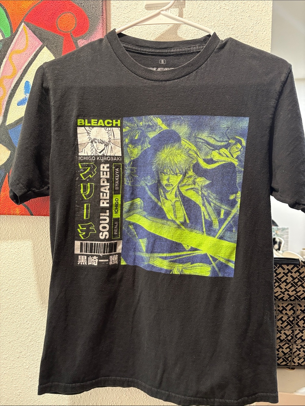 Hot Topic Bleach Soul Reaper Graphic Tee - Black/Neon Green/Blue